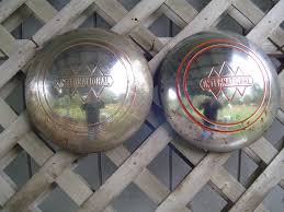 2 VINTAGE INTERNATIONAL PICKUP TRUCK HUBCAPS CENTER CAPS ...