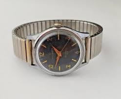 Vintage HELBROS Invincible Black Dial Men's Watch- Master ...