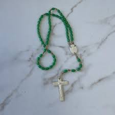 green beaded Rosary w/ cream color cross religious jewelry ...