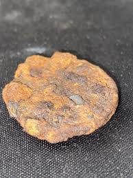 Is it even possible to identify this coin? 28+/- 1 mm. 2mm thick. Weighs 8.5 grams. Found in s.norway. : r/metaldetecting