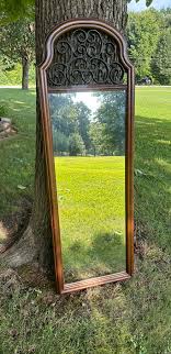 Heavy duty mirror over metal frame $35 fcfs no holds SOLD | Facebook