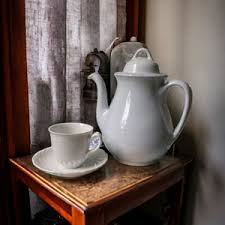 Early 19th Century 10 1/2" Ironstone Teapot by J W Pankhurst ...