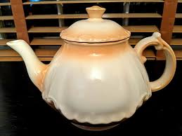 Vintage BES 1983 Teapot. Lovely Peach Color | eBay