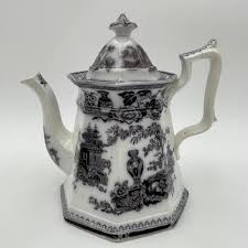 Sold at Auction: 2 Early Transferware Pcs. Incl. "Jeddo" Teapot & Creamer, 5 1/4 & 8 1/2 in. (13.3 & 21.6 cm.)