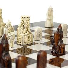 The Isle Of Lewis Italian Briar Chess Set: Amazon.de: Toys