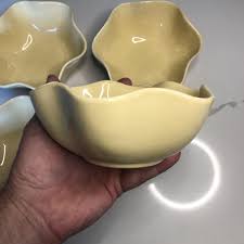 Gail Pittman Set of 4 Yellow Wavy Cereal Soup Bowls GP ...
