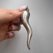 Fine Vintage Women's Jewelry Pendant Cornicello Horn ...