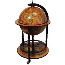 Antique Reproduction Sixteenth-Century Italian Old World ...