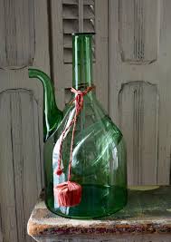 1960s Spanish Wine Decanter, Green Glass Jug Porron, MCM, Rattan Stopper, Green Blown Glass, Raffia Stopper, Ice Chamber/aerator - Etsy