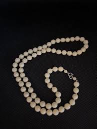 u780) Vintage Lovely Classic Glass Individually Knotted ...