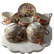 Vintage Fine Porcelain Asian Teacups and Saucers in an Asian Decor Box. Missing One Cup and Saucer. Set of Five. Made in the 1960s - Etsy