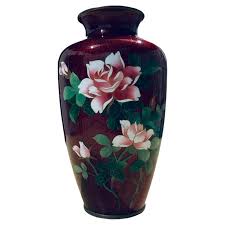 Japanese Sato Ando Ginbari Style Cloisonné Enamel Red Foil Urn Vase at 1stDibs | white enamel vase quotes, sato cloisonne, red japanese vase