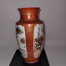 Japanese Kutani vase - Asian Antiques and Artwork