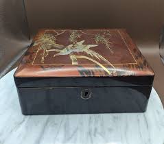 Japanese Lacquerware BOX Gold Gilt Birds Trees Red/Gold Handpainted 7.7" | eBay