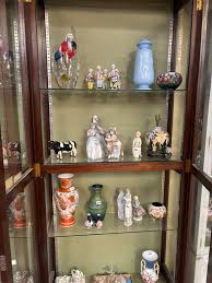 Auction Friday and Saturday… both sales start at 10am. Viewing Thursday 10-5pm. Hope you can join us