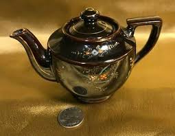 Vintage Made in Japan Redware Pottery Small Teapot w/White & Blue Flowers~VEUC | eBay