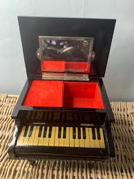 Vintage 1940/1950's Daysun Japanese Music Jewellery Box in the Shape of a Grand Piano - Etsy