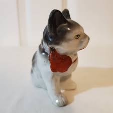 Gray and Black Cat Figurine With Red Bow - Made in Japan - Etsy