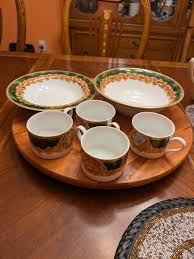 American Atelier NOEL Set of 4 Cups, One Soup Bowl And One ...
