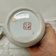 Japanese Kutani Chrysanthemum Porcelain Ginger Jar, 5 1/2 ...