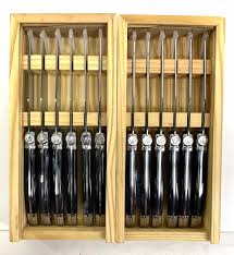 Sold at Auction: (18) Wolfgang Puck Steak Knife Sets