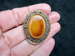 Vintage-Jeri Lou Antique Bronze w/Brown Cabochon Scarf Clip ...