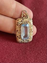 Vintage 375 gold pendant | eBay