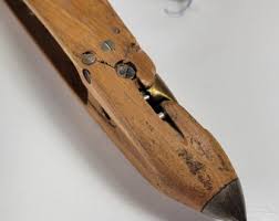 Weaving Display Accessories, Vintage Flying Shuttle and ...