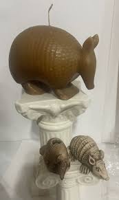 ARMADILLO LARGE (4x 6.75”) VINTAGE DECORATIVE CANDLE By ...