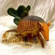 Jim Beam | Dining | Vintage Jim Beam 981 Ceramic Armadillo ...