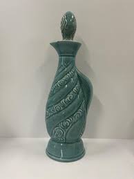 1966 Jim Beam Decanter, Regal China | EstateSales.org