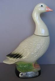 LARGE WHITE ARCTIC SNOW GOOSE 1979 JIM BEAM DECANTER + ...