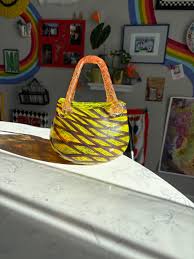 Vibrant Glass Purse Vase - Art Glass Flower Vase Glass Purse ...