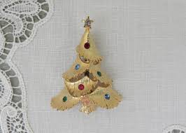 Vintage J&J Christmas Tree Pin with Multi Colored Rhinestones | The Pink Rose Cottage