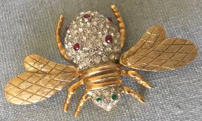 Giant 3” CRAFT Signed JEWELED BEE Clear Diamanté ...