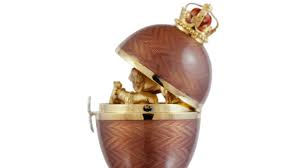 Fabergé Lion Egg, 18k gold, 16 Diamonds 0.198ct, Jasper, Purple Enamel, Nr. 1/75 For Sale at 1stDibs