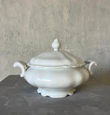 Bavarian Tureen – French Loft