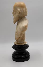 Unknown - Portrait of Giuseppe Garibaldi - Original Marble Sculpture - Late 19th Century For Sale at 1stDibs | garibaldi beachwood, aurora arrighini, marble with wood statue