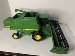 VINTAGE 1/28 JOHN DEERE 9500 COMBINE TURBO BEAN HEAD VINTAGE FARM TOY HEAVY DUTY | eBay