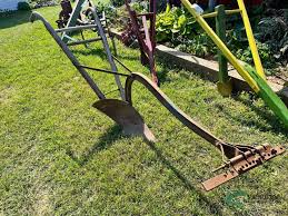 Horse Drawn Single Bottom Plow - Sheridan Realty & Auction