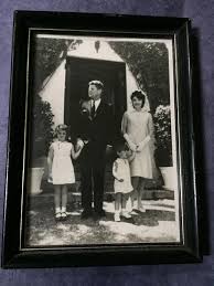 Framed John F Kennedy family, Jackie, Caroline, John Jr ...