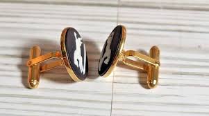 WEDGEWOOD WILD HORSES White BLACK & GOLD TONE CUFFLINKS ...