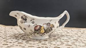 Johnson Brothers Gravy Boat / Autumns Delight Pattern ...