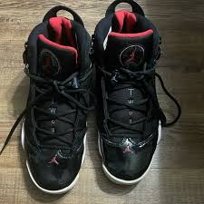 Shoes | Black And Red Jordan Two3 | Poshmark