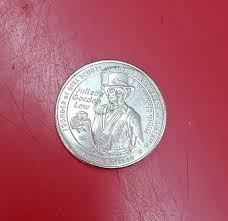 Any ideas on what's going on with this coin? BER ELR اا IN ...