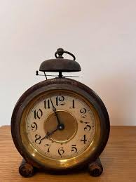 Antique wooden alarm clock / table clock | Selency