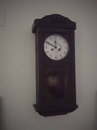 Vintage Wall Clock with Elegant Design