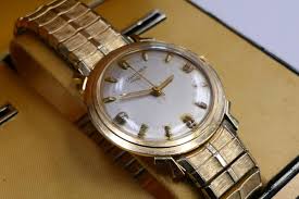 Sold at Auction: VINTAGE LONGINES - WITTNAUER 14KT GOLD WATCH