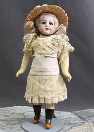 PETITE & WONDERFUL ANTIQUE GERMAN DOLL by 'SIMON & HALBIG ...
