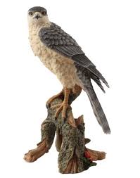 Sparrow Hawk on Branch Sculpture | Bird | Unicorn Studios